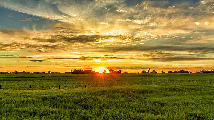 Stunning Countryside Sunset Wall Art