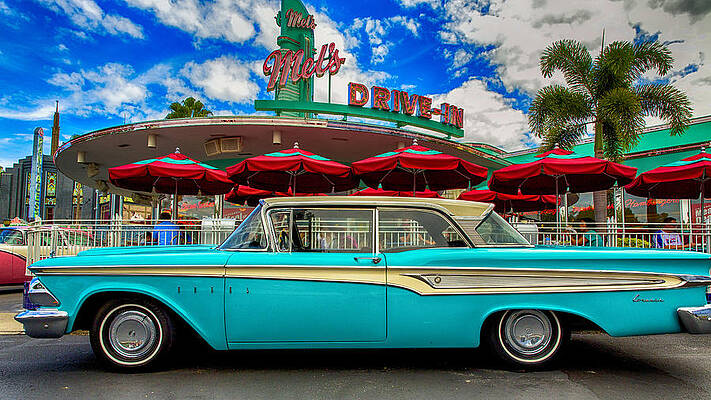 Classic Car at Mel's Diner Wall Art