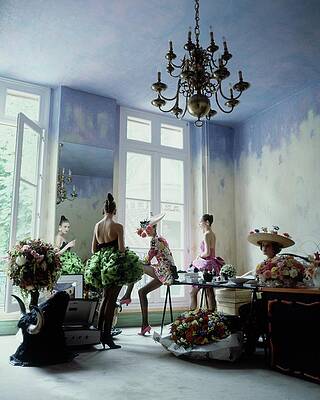 Fashion Models in Floral Dresses Wall Art