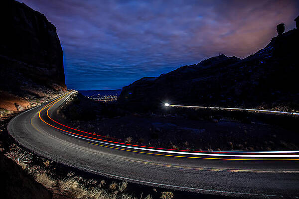 Color Wall Art featuring the photograph Heading Home by Jeff Stoddart