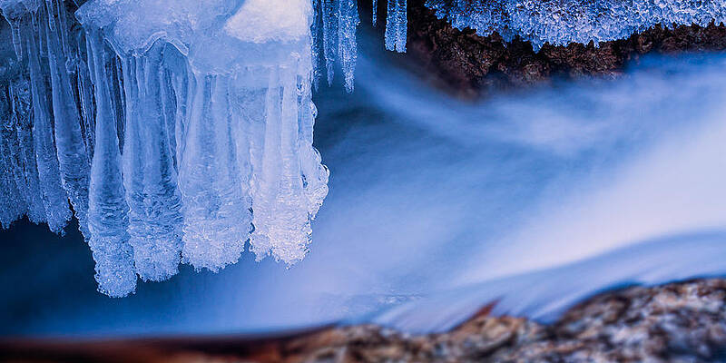 Wall Art featuring the photograph Ice Chandelier by Jeff Sinon