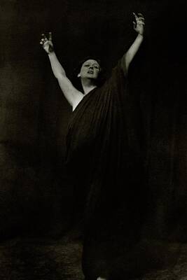 Elegant Pose in Motion Wall Art