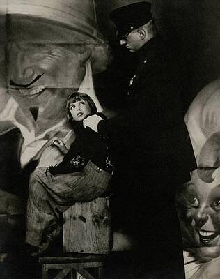 Teen Wall Art featuring the photograph Jackie Coogan With A Policeman by Edward Steichen