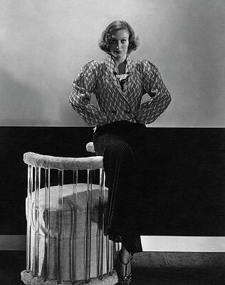 Elegant Woman with Bold Fashion Wall Art