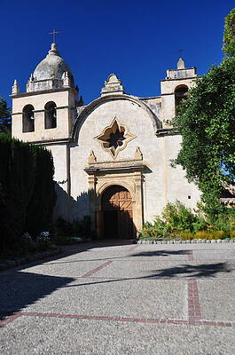 California Wall Art featuring the photograph La Entrada De La Capilla by C Thomas Cooney