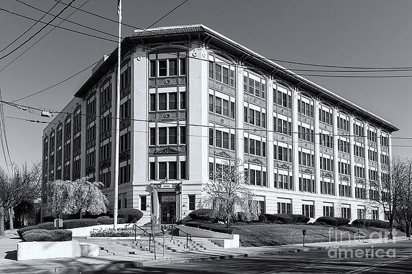 Wall Art featuring the photograph Landmark Life Savers Building II by Clarence Holmes