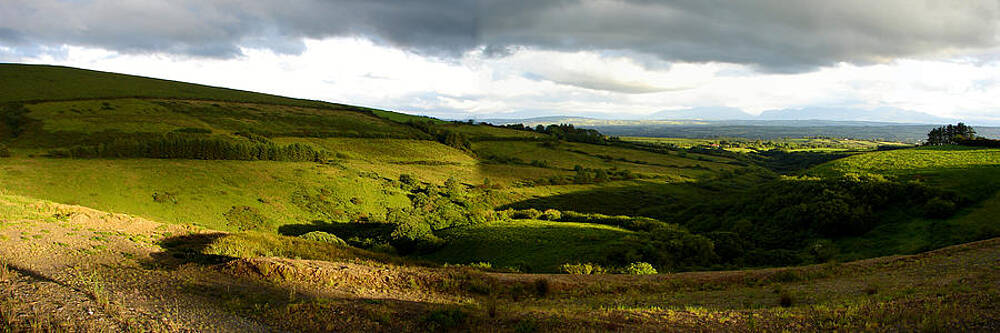 Landscape Photograph - Lyre Rings by Mark Callanan