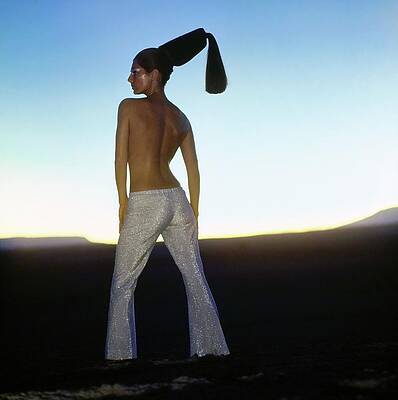 Desert Photograph - Model Wearing Sportswhirl Pants by John Cowan