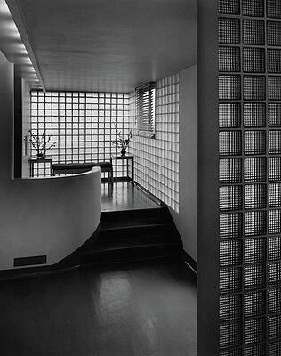 Illuminate Photograph - Modern Hallway by Hedrich-Blessing