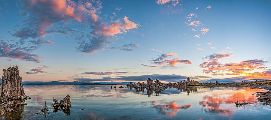 Wall Art featuring the photograph Mono Lake Morning - Eastern Sierra Sunrise Photograph by Duane Miller