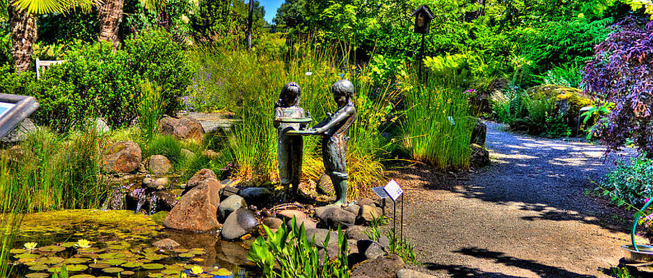 Oregon Wall Art featuring the photograph Oregon Garden - Statue by Jonny D
