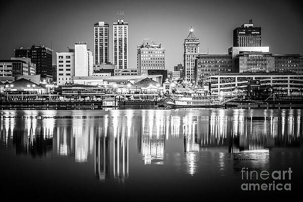 Illinois Wall Art featuring the photograph Peoria Illinois Skyline At Night In Black And White by Paul Velgos