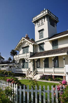 California Wall Art featuring the photograph Point Fermin Lighthouse by C Thomas Cooney