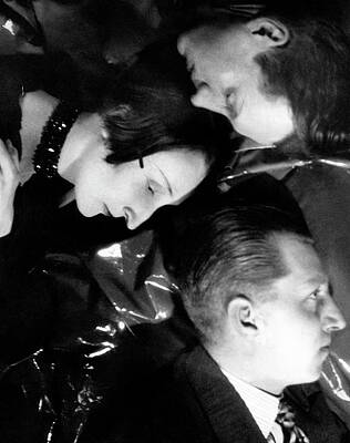 Portrait Wall Art featuring the photograph Profile Portraits Of The British Sitwell Family by Cecil Beaton