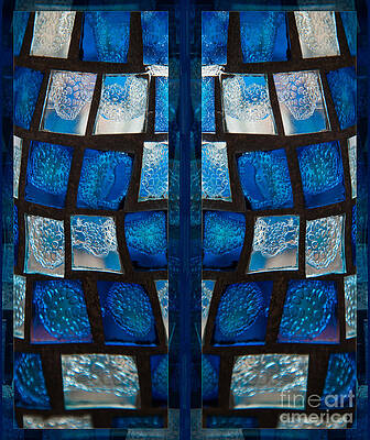 Photograph - Shades Of Blue by Omaste Witkowski