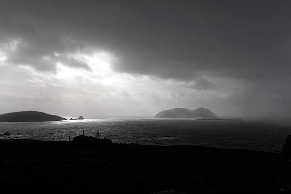Wall Art featuring the photograph Slea Head And Great Blasket by Mark Callanan