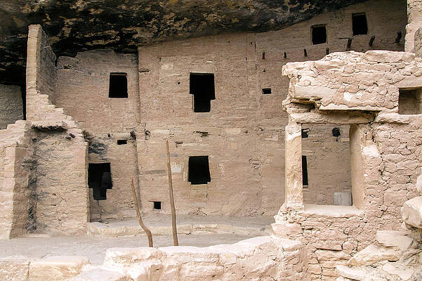Desert Photograph - Spruce Tree House 2 by Nicholas Blackwell