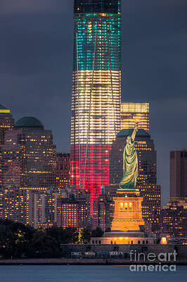 Statue of Liberty at Night Wall Art