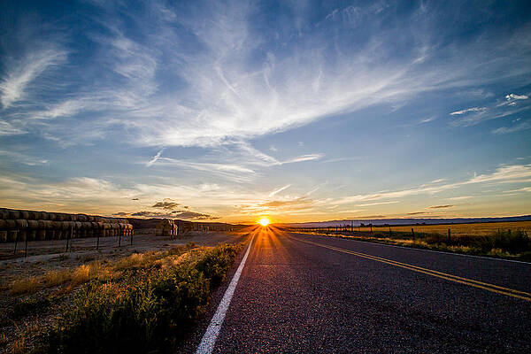 Colorado Photograph - That's Home by Jeff Stoddart