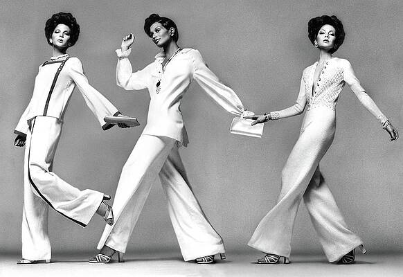 Vintage High Fashion Trio Posing Wall Art