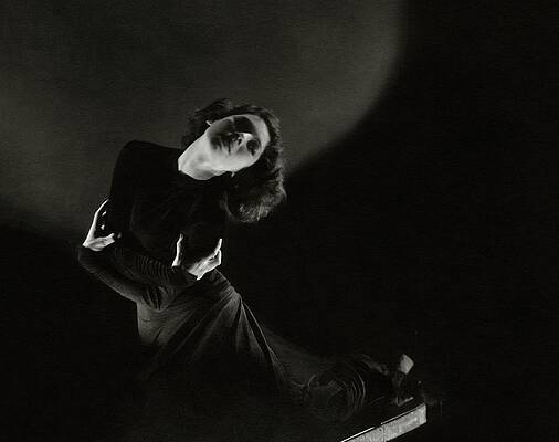 Dramatic Black and White Pose Wall Art