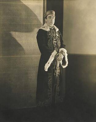 Crown Wall Art featuring the photograph Walter Hampden As Henry V by Edward Steichen