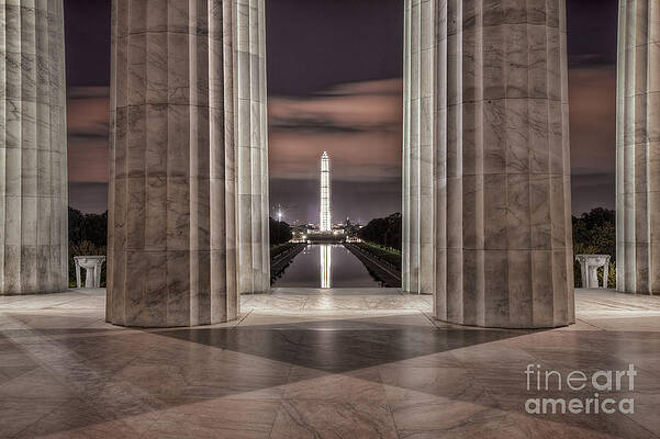 Washington Monument Through Pillars Wall Art