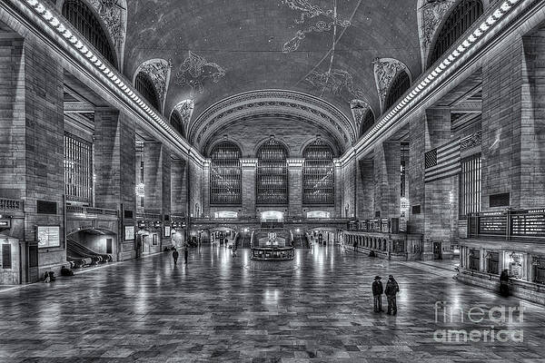 Wall Art featuring the photograph Grand Central Terminal VI by Clarence Holmes
