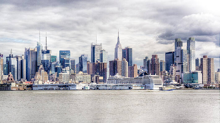 Photograph - NYC Skyline 2 by Rob Narwid