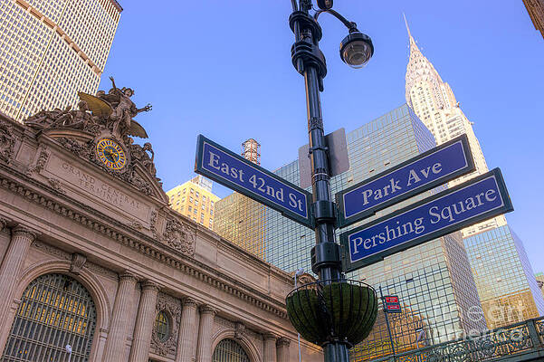 Wall Art featuring the photograph Pershing Square Skyline I by Clarence Holmes