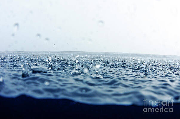Raindrops on Ocean Surface Wall Art