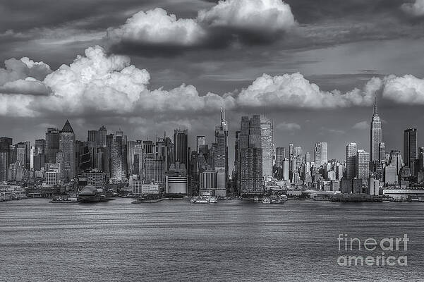 Wall Art featuring the photograph Storm Clouds Over New York City I by Clarence Holmes