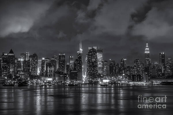 Wall Art featuring the photograph Storm Clouds Over New York City III by Clarence Holmes