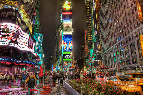 Wall Art featuring the photograph Times Square At Night I by Clarence Holmes