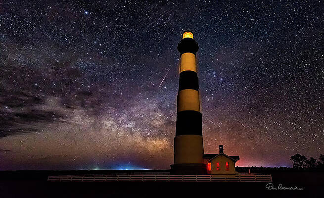 Obx Photograph - Bodie Light And Galactic Core 4994 by Dan Beauvais