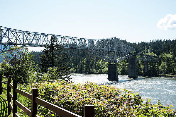 Oregon Wall Art featuring the photograph Bridge At Cascade Locks by Tom Cochran