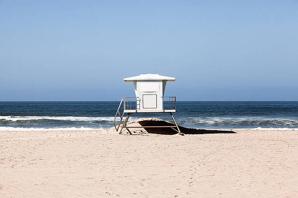 California Wall Art featuring the photograph California Lifeguard Tower Photo by Paul Velgos