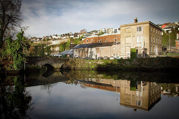 Reflection Wall Art featuring the photograph Distillery House by Mark Callanan