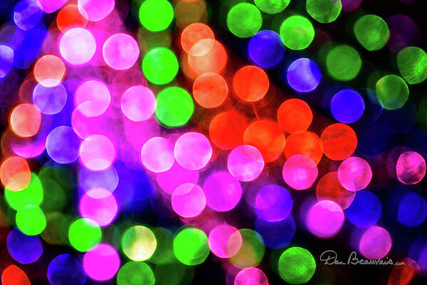 Abstract Photograph - Dreamy Christmas Lights 9716 by Dan Beauvais