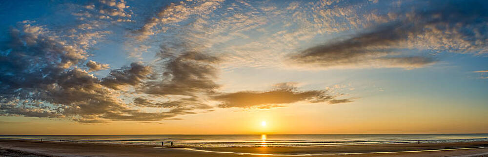 Sunrise Wall Art featuring the photograph Father's Day Sunrise Daytona Beach by David Hart