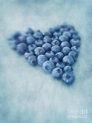Heart-Shaped Blueberry Arrangement Wall Art