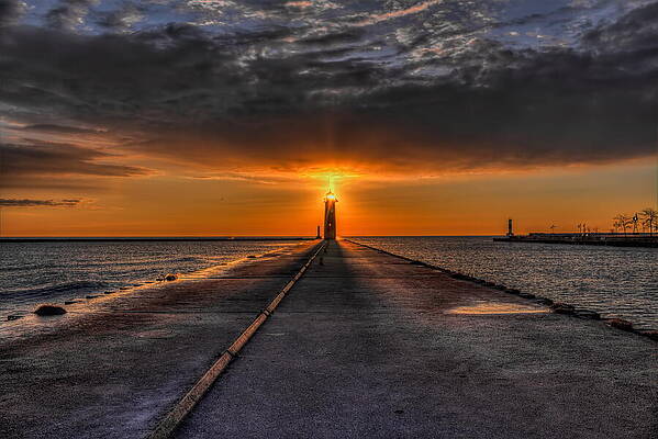 Wall Art featuring the photograph Kenosha Lighthouse Beacon by Dale Kauzlaric