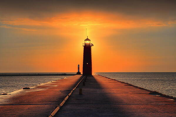 Wis Photograph - Kenosha Lighthouse Shining Light by Dale Kauzlaric