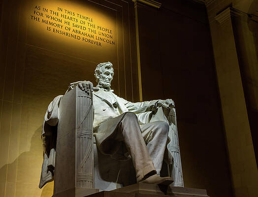 Photograph - Lincoln Memorial by Ed Clark