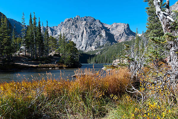 Rocky Mountain National Park Photograph - Loch Autumn by Cascade Colors