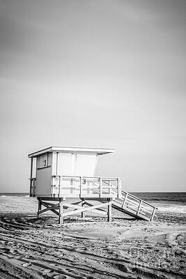California Wall Art featuring the photograph Malibu Lifeguard Tower #3 In Zuma Beach by Paul Velgos