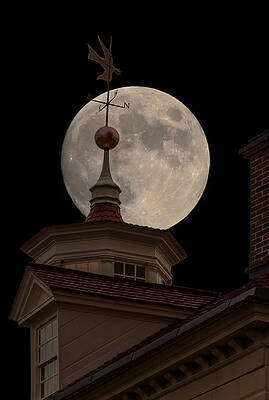 Photograph - Moon Over Mount Vernon by Ed Clark