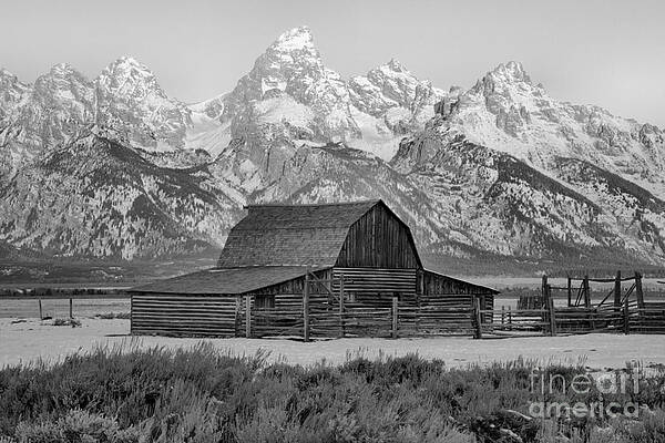 Barn with Mountain Backdrop Wall Art