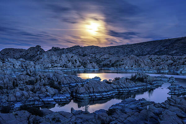 Sky Photograph - Night Sky With Full Moon Above Watson Lake In Prescott, Arizona by Miroslav Liska