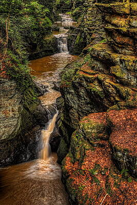 Country Wall Art featuring the photograph Pewits Nest Three Waterfalls by Dale Kauzlaric